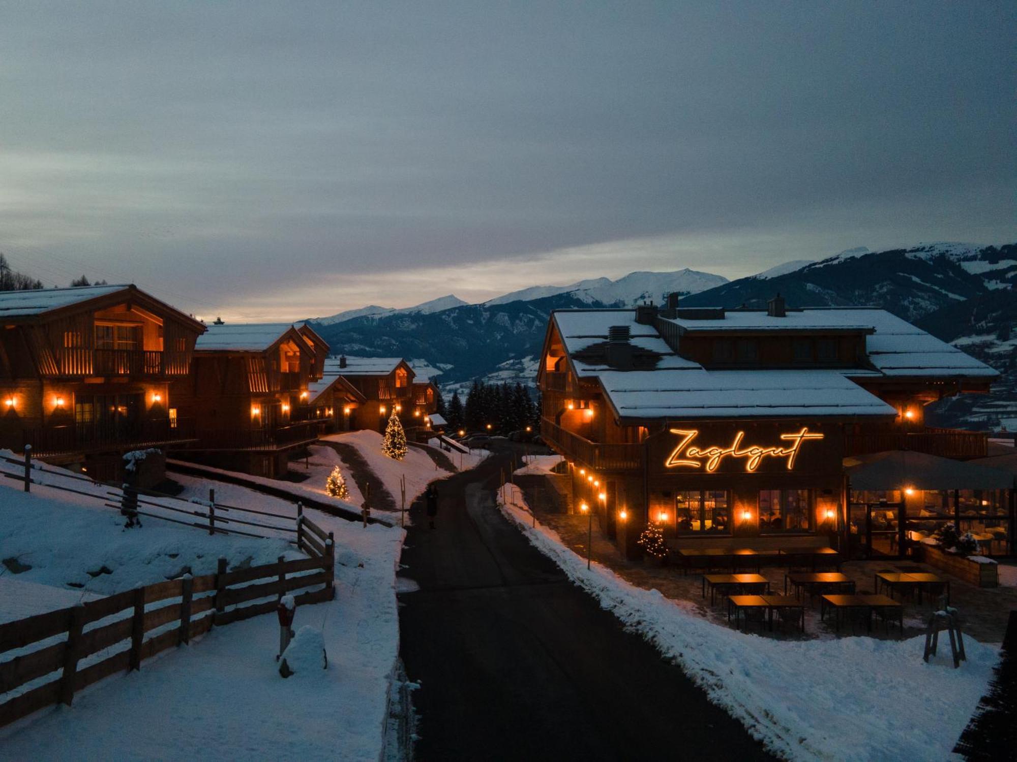 Zaglgut Hotel-Chalets Wellness & Views With Summer Card Included Kaprun Dış mekan fotoğraf